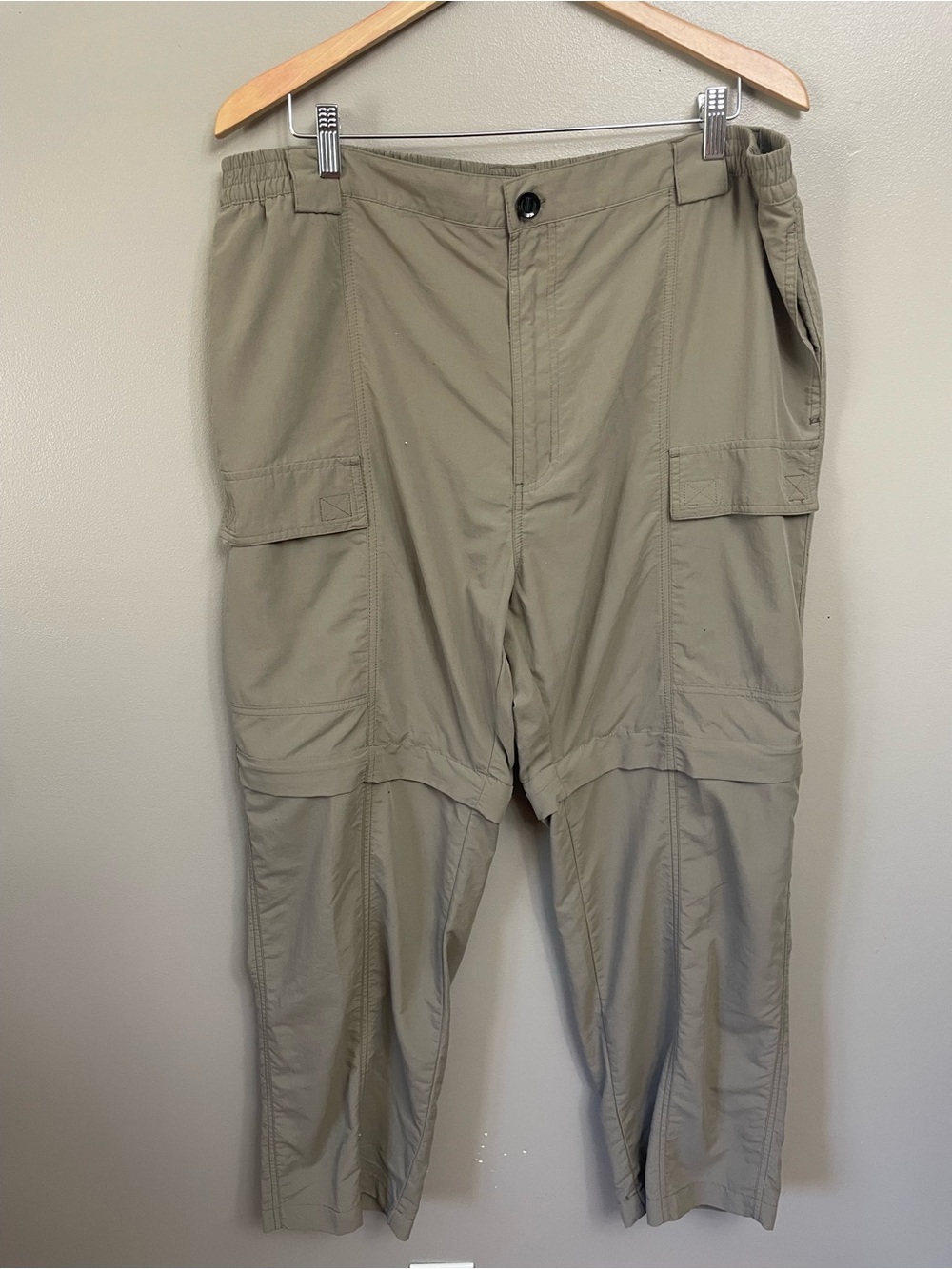 Lot of 2 Bass Pro Shops World Wide Sportsman Convertible Pants Men's XL Khaki - Picture 7 of 16